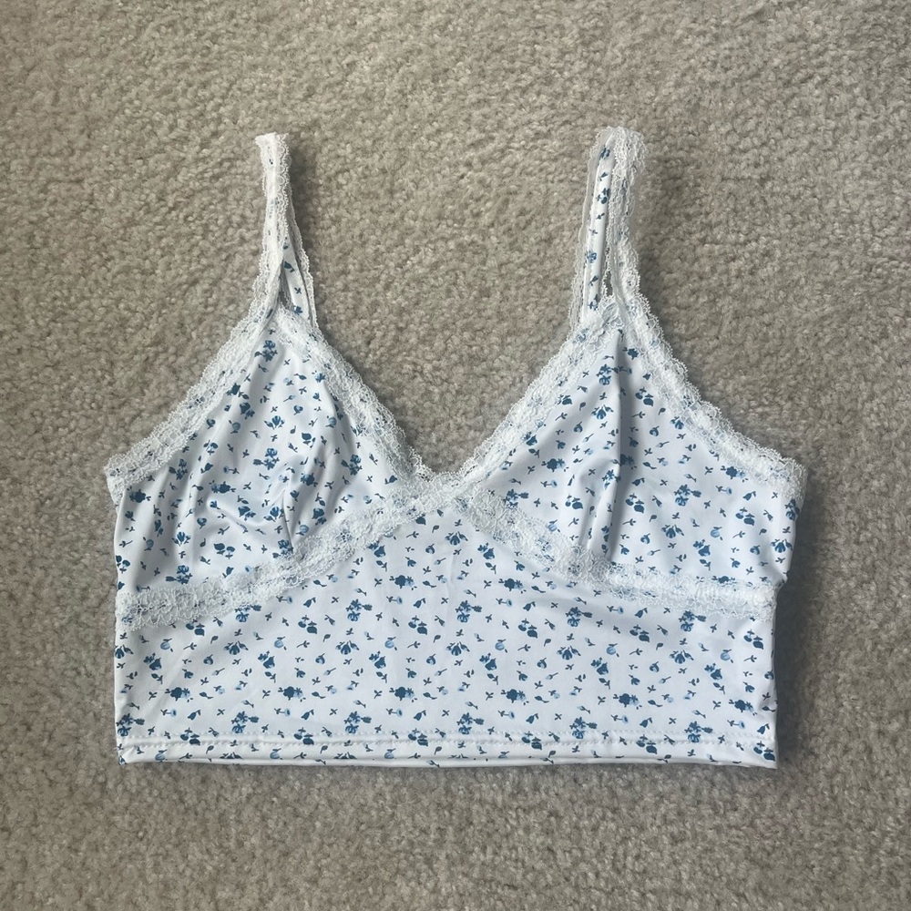 Medium White Laced Crop Top With Blue Floral Print